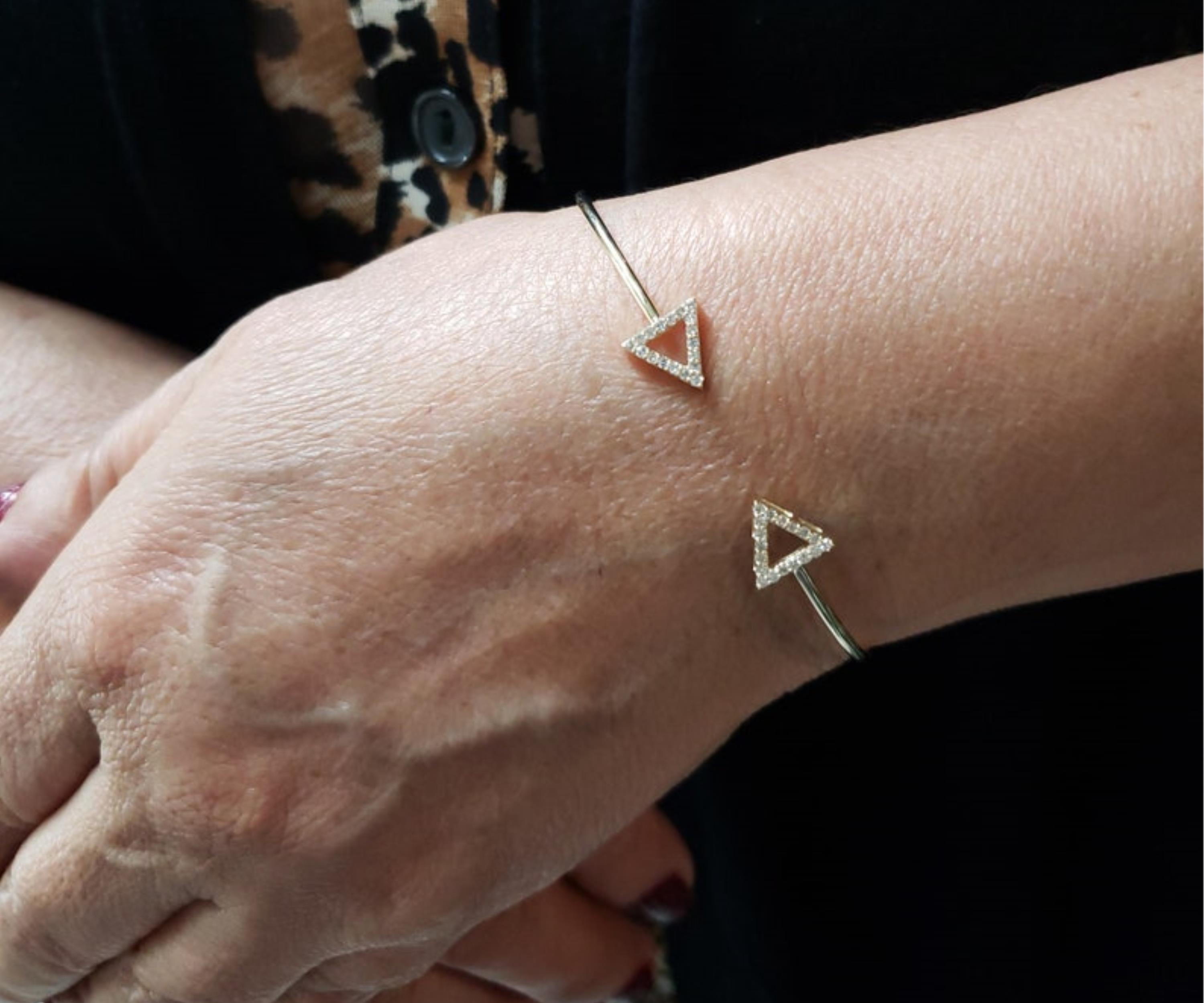 14Kt Gold Open Triangle Genuine Natural Diamond Bangle Bracelet | eBay